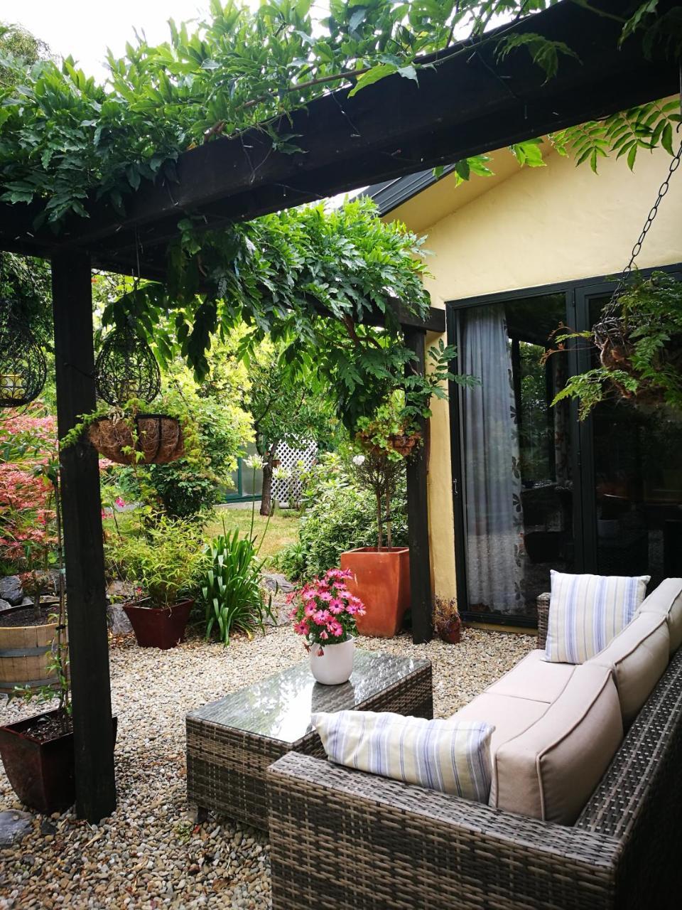 Hazelwood Mapua Bed and Breakfast Exteriör bild